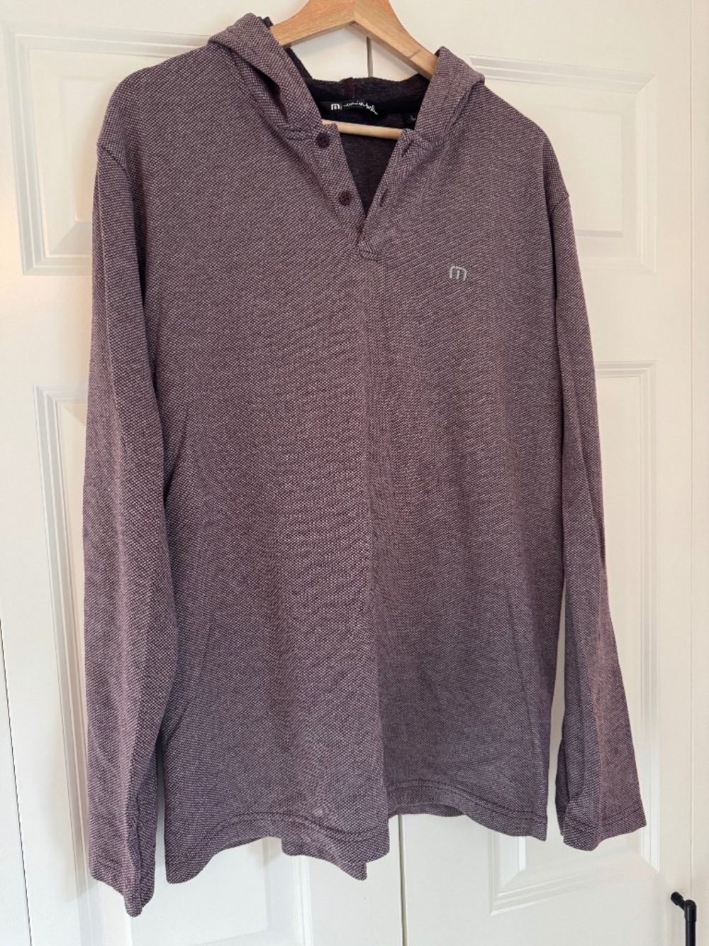 Travis Mathew Men’s Hooded Pullover Long Sleeve Golf Shirt